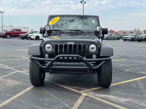 Used 2017 Jeep Wrangler Unlimited Sport w/ Quick Order Package 24S AWD/4WD image 10