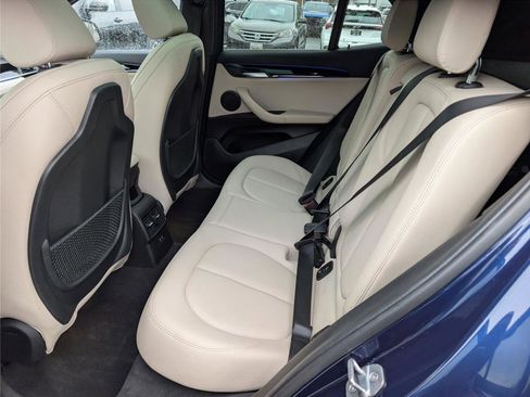 Used 2019 BMW X2 xDrive28i w/ Convenience Package AWD/4WD image 16