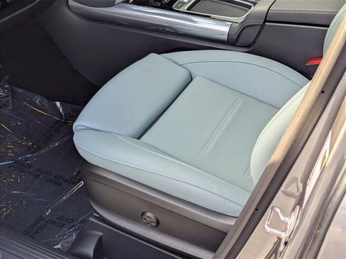 New 2026 Mercedes-Benz GLA 250 image 4