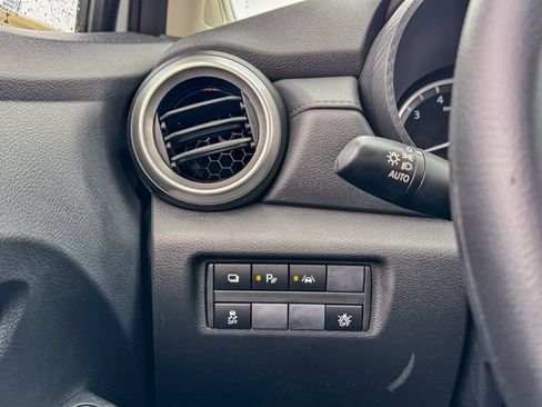 New 2025 Nissan Versa S w/ Trunk Package image 31