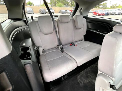 Used 2019 Honda Odyssey EX image 28