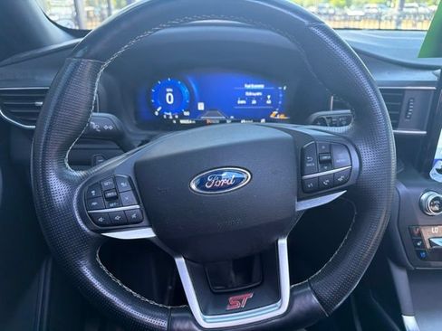 Used 2020 Ford Explorer ST w/ ST Street Pack AWD/4WD image 32