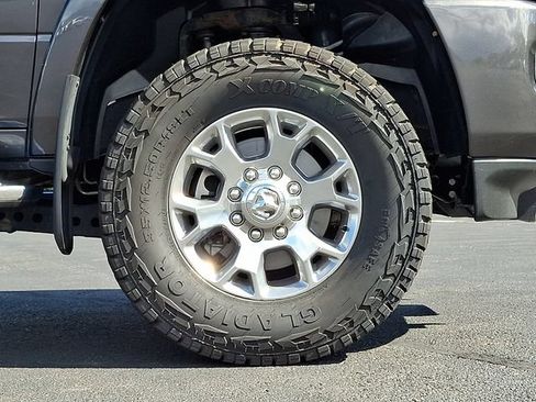 Used 2022 RAM 2500 Laramie AWD/4WD image 8