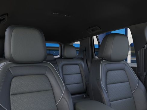 New 2026 Chevrolet Equinox LT w/ Convenience Package II FWD image 24
