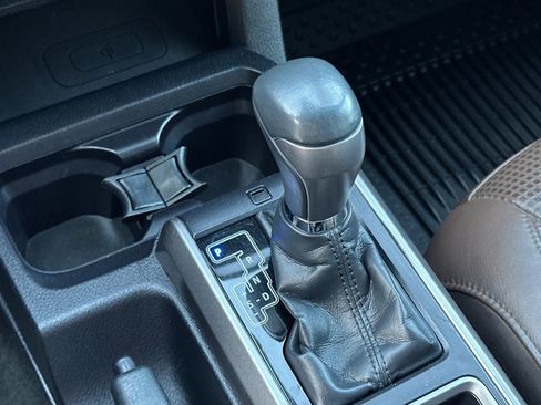 Certified 2021 Toyota Tacoma Limited image 21