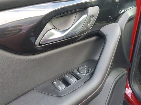 Certified 2025 Chevrolet Blazer RS image 23