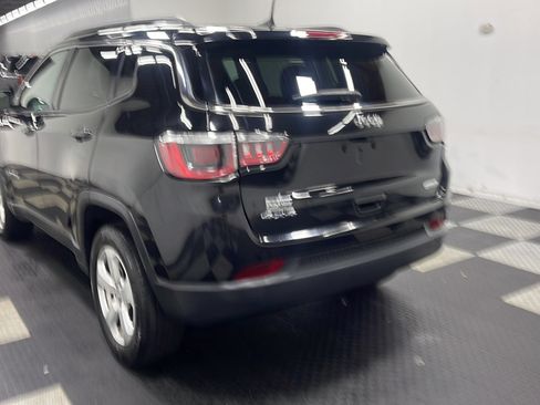 Used 2020 Jeep Compass Latitude AWD/4WD image 15