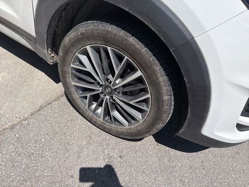Used 2019 Hyundai Tucson SEL FWD image 17