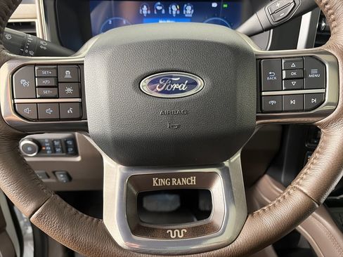 Certified 2025 Ford F450 King Ranch w/ FX4 Off-Road Package image 16