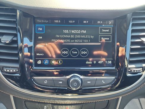 Certified 2019 Chevrolet Trax LT w/ LT Convenience Package image 16