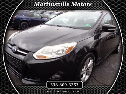 Used 2014 Ford Focus SE w/ SE Winter Package