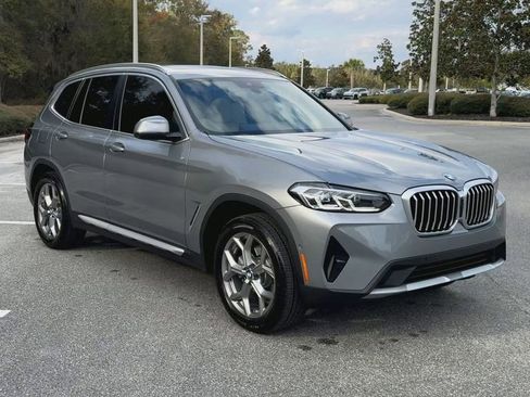 Used 2024 BMW X3 xDrive30i w/ Premium Package image 2
