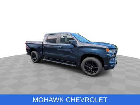 Certified 2022 Chevrolet Silverado 1500 RST AWD/4WD image 2