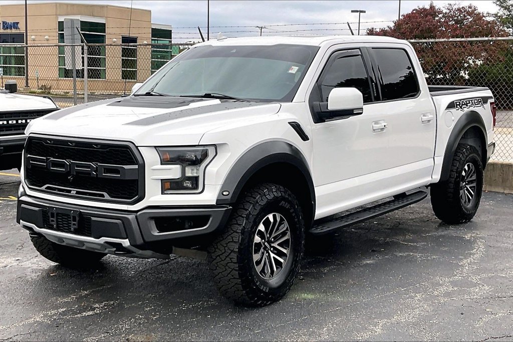 Used 2019 Ford F150 Raptor w/ Equipment Group 802A Luxury AWD/4WD image 11