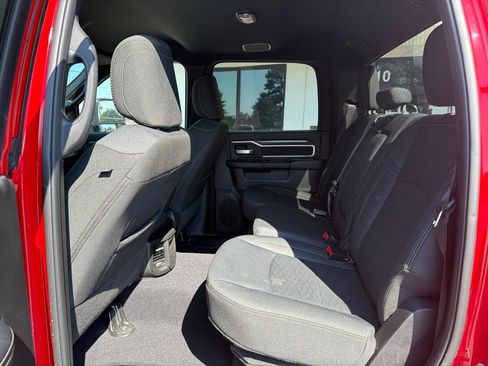 Used 2026 RAM 2500 Big Horn AWD/4WD image 6