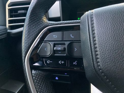 Used 2024 Toyota Tundra Limited w/ Power Package AWD/4WD image 13