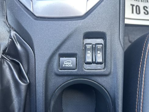 Used 2019 Subaru Crosstrek 2.0i Premium w/ Eyesight System image 27