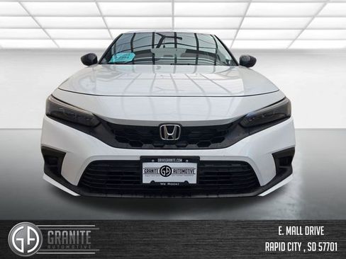 Used 2023 Honda Civic Sport image 8