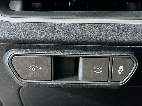 Used 2025 Kia K4 FWD image 17