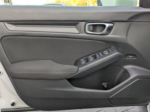 Certified 2025 Honda Civic Sport image 25