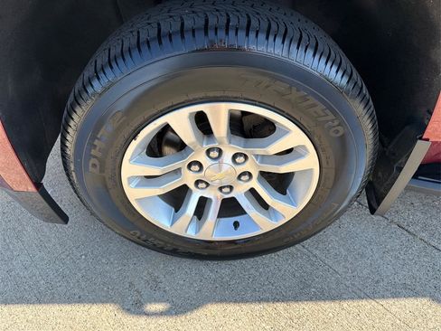 Used 2017 Chevrolet Tahoe LT AWD/4WD image 30