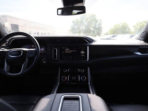 Used 2024 GMC Yukon Denali w/ Max Trailering Package AWD/4WD image 14