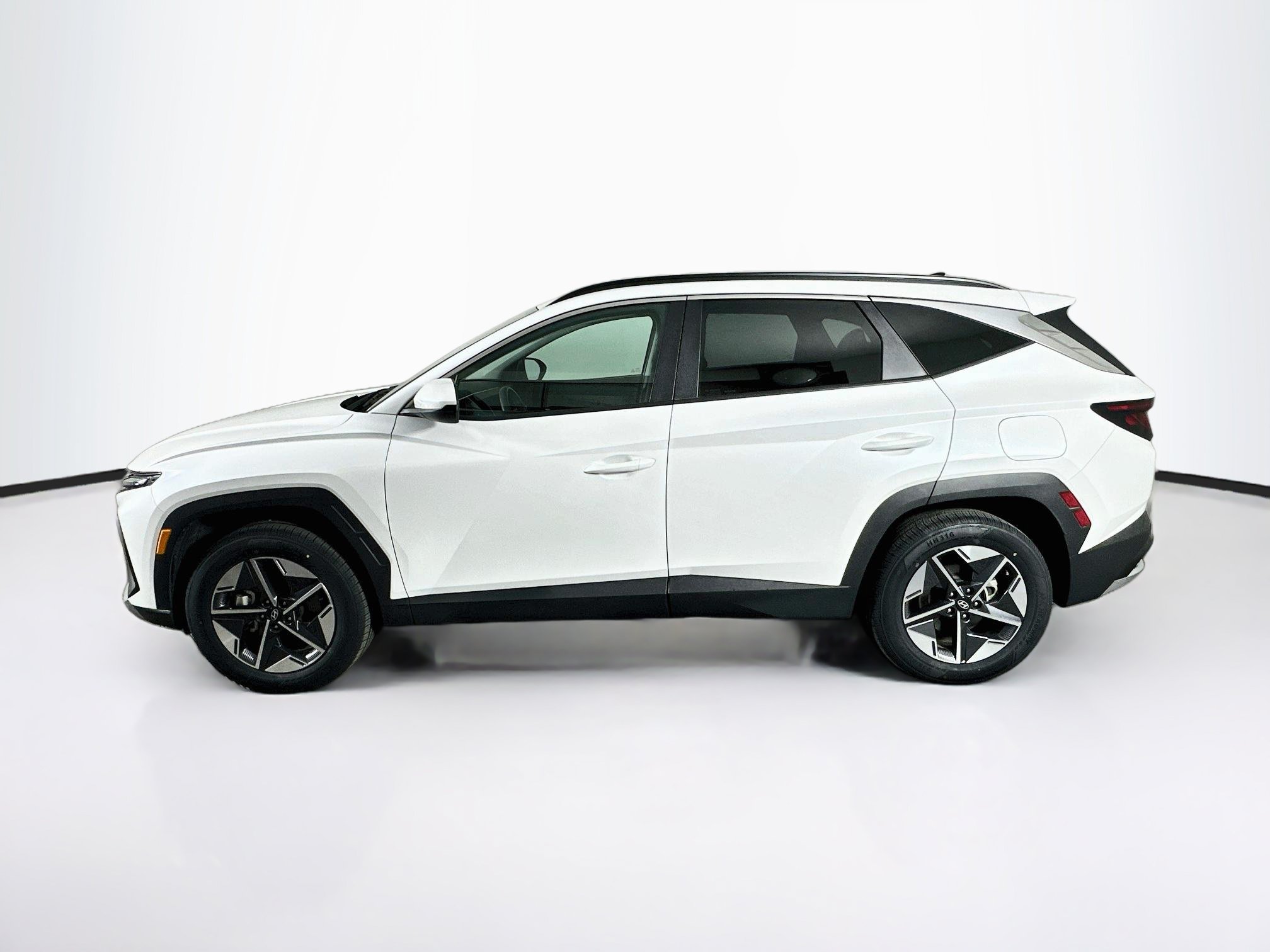 Used 2025 Hyundai Tucson SEL AWD/4WD image 4