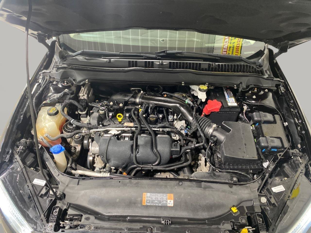 Used 2019 Ford Fusion Titanium AWD/4WD image 30