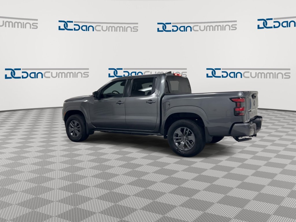 Used 2025 Nissan Frontier SV w/ Tow Package AWD/4WD image 6