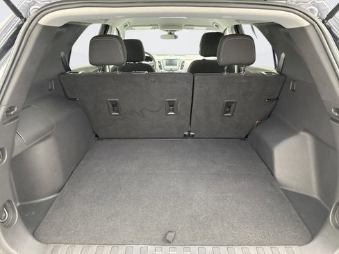 Used 2022 Chevrolet Equinox LS w/ LS Convenience Package image 18