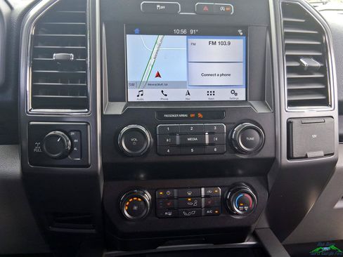 Used 2019 Ford F150 XLT w/ Equipment Group 302A Luxury AWD/4WD image 18