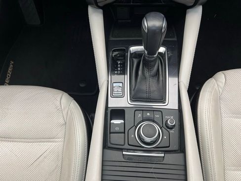 Used 2017 MAZDA MAZDA6 Grand Touring image 10