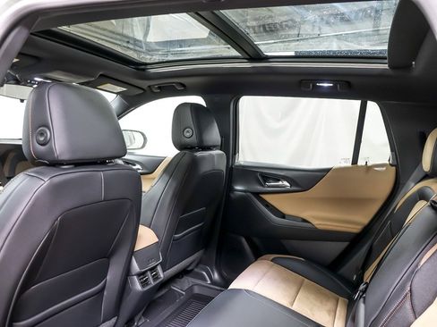 New 2026 Chevrolet Equinox ACTIV w/ LPO, Floor Liner Package image 15