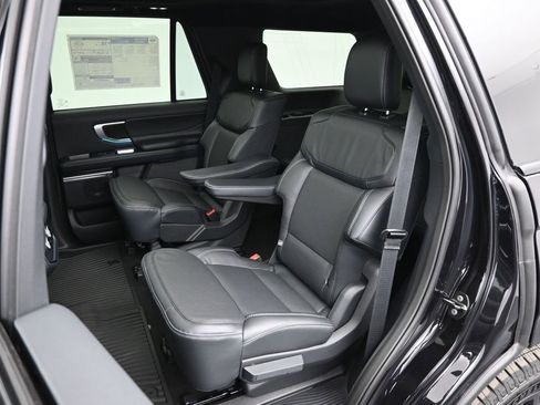 New 2026 Ford Expedition Platinum AWD/4WD image 27