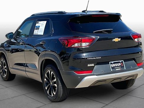 Used 2023 Chevrolet TrailBlazer LT w/ Convenience Package FWD image 11
