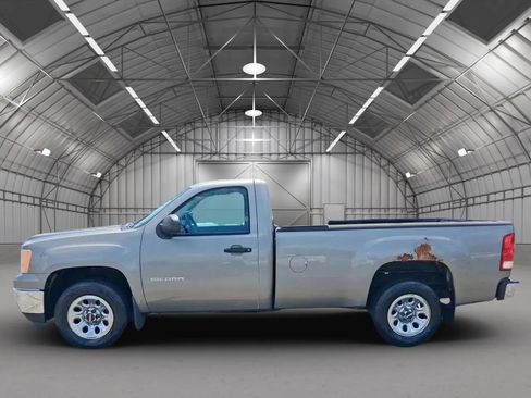 Used 2012 GMC Sierra 1500 W/T w/ Work Truck Plus Package RWD image 2