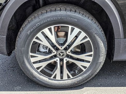 New 2026 Mercedes-Benz GLB 250 4MATIC image 8