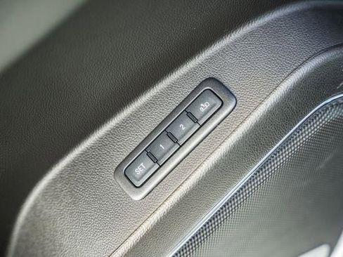 Used 2016 GMC Yukon SLT w/ Open Road Package image 43