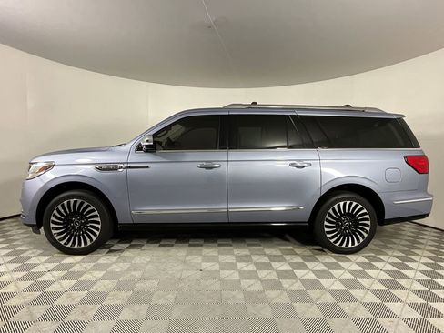Used 2021 Lincoln Navigator L Black Label w/ Cargo Convenience Package image 2
