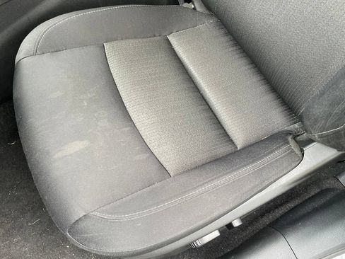Used 2025 Nissan Altima 2.5 SV FWD image 24