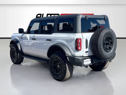 Used 2023 Ford Bronco Wildtrak AWD/4WD image 5