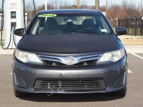 Used 2014 Toyota Camry LE image 13