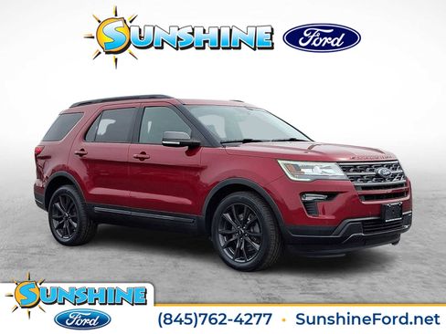 Certified 2019 Ford Explorer XLT w/ Equipment Group 202A image 1