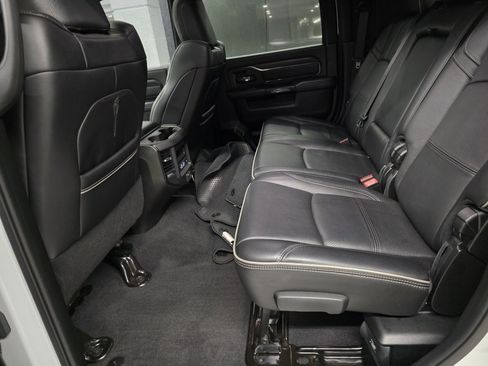 Used 2024 RAM 2500 Limited image 38