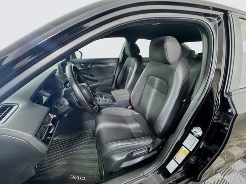 Used 2023 Honda Civic Sport image 13