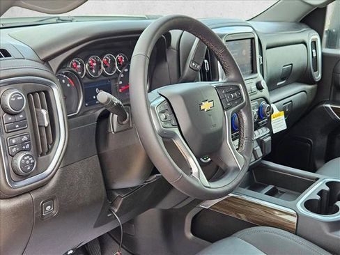 Used 2022 Chevrolet Silverado 2500 LT w/ Texas Edition AWD/4WD image 10