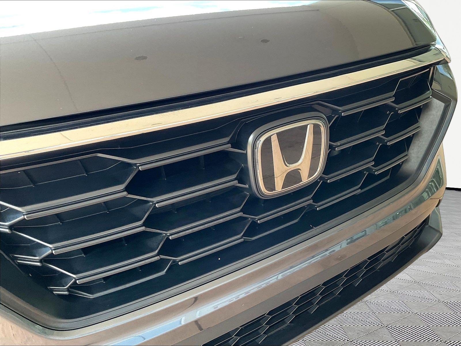 Used 2024 Honda CR-V LX image 30