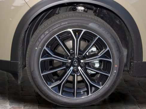 New 2025 MAZDA CX-70 Plug-In Hybrid w/ Premium Plus image 40