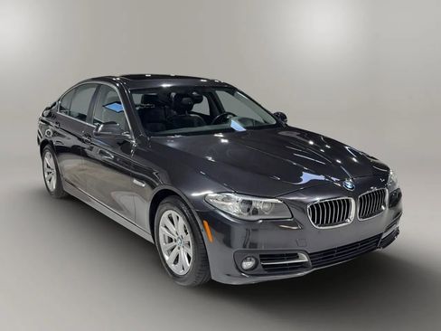 Used 2016 BMW 528i Sedan image 2
