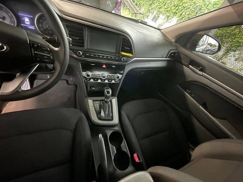 Used 2020 Hyundai Elantra SEL w/ Cargo Package (C1) FWD image 6